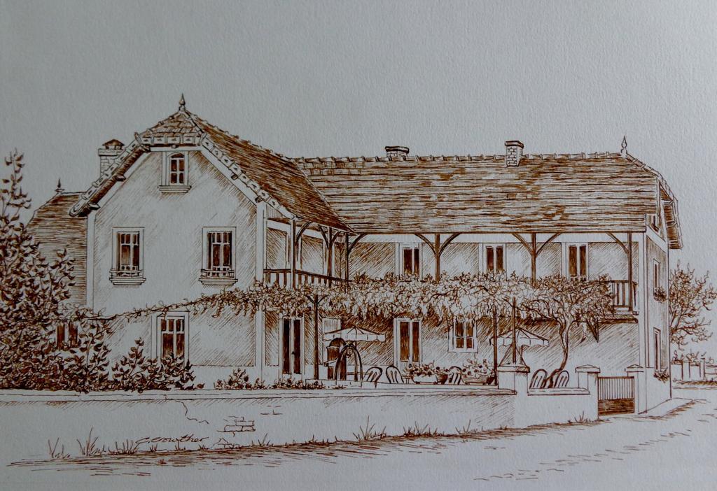 Auberge Du Relais D'Auniac Ґурдон-ен-керсі Екстер'єр фото